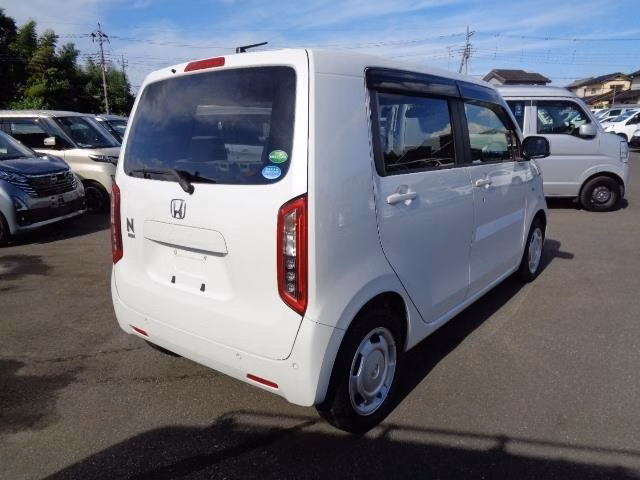 HONDA N-WGN