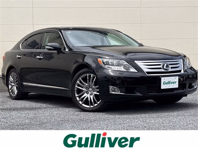 Lexus LS600h