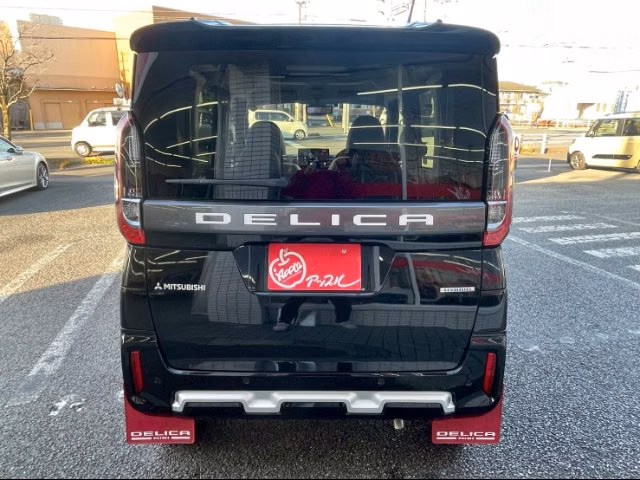 MITSUBISHI DELICA MINI