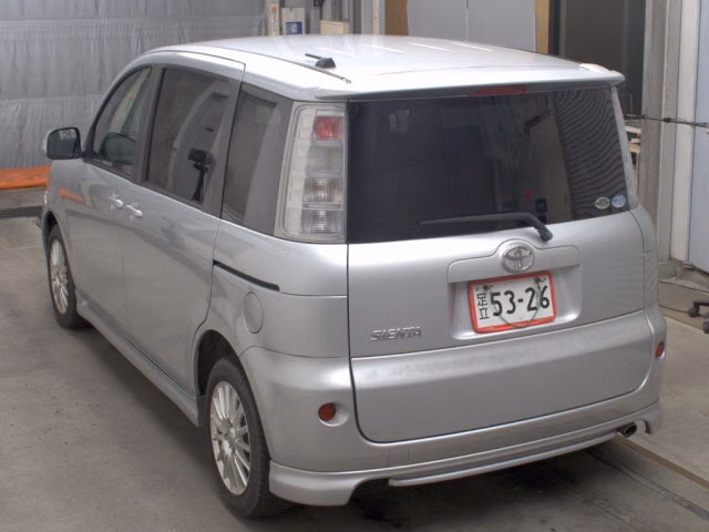 TOYOTA SIENTA