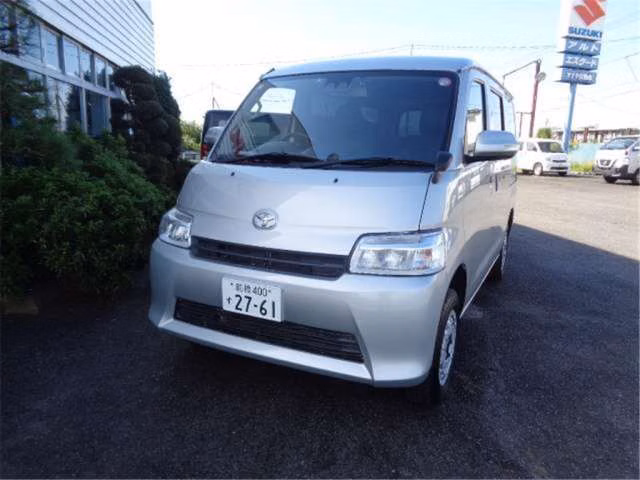 TOYOTA TOWN ACE