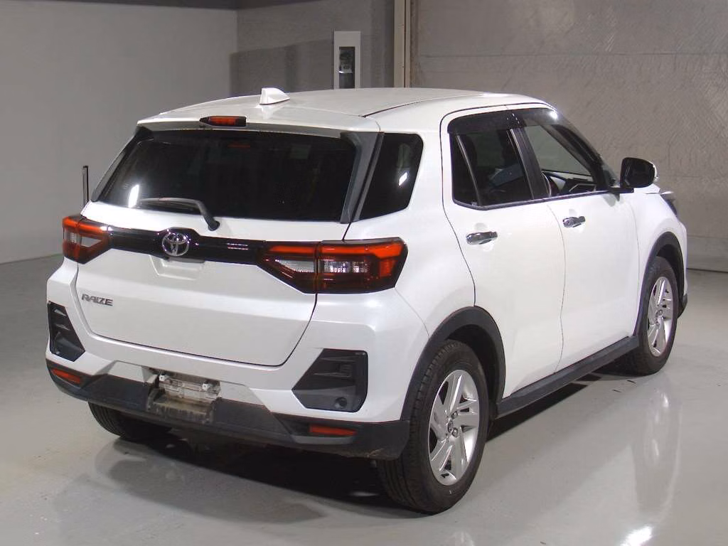TOYOTA RAIZE