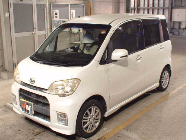 DAIHATSU TANTO EXE