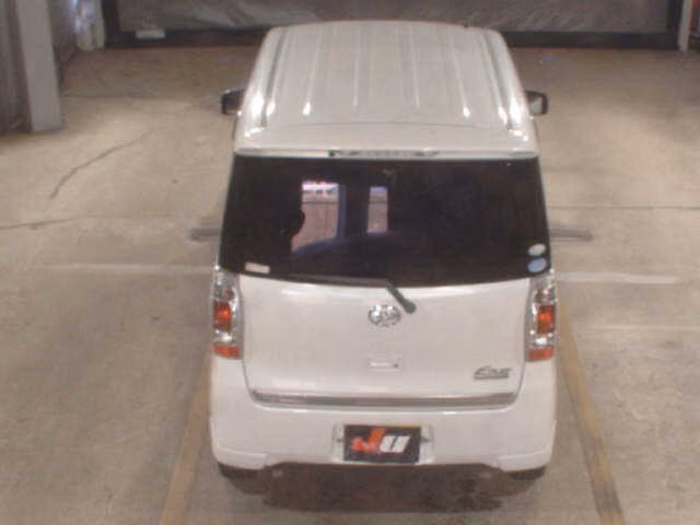 DAIHATSU TANTO EXE