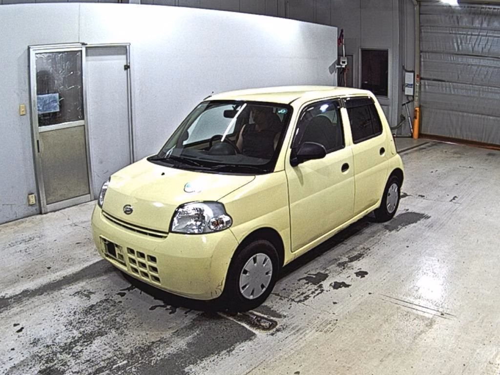 DAIHATSU ESSE