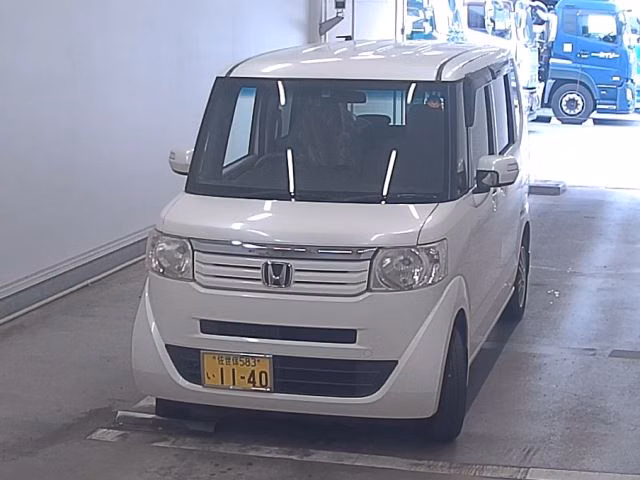HONDA N-BOX