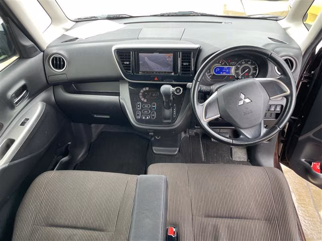 MITSUBISHI EK SPACE