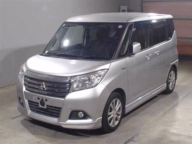 MITSUBISHI DELICA D:2