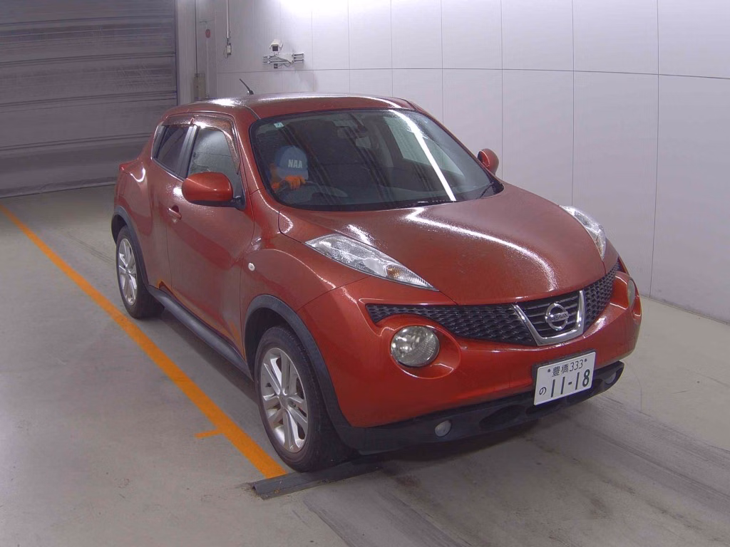 NISSAN JUKE