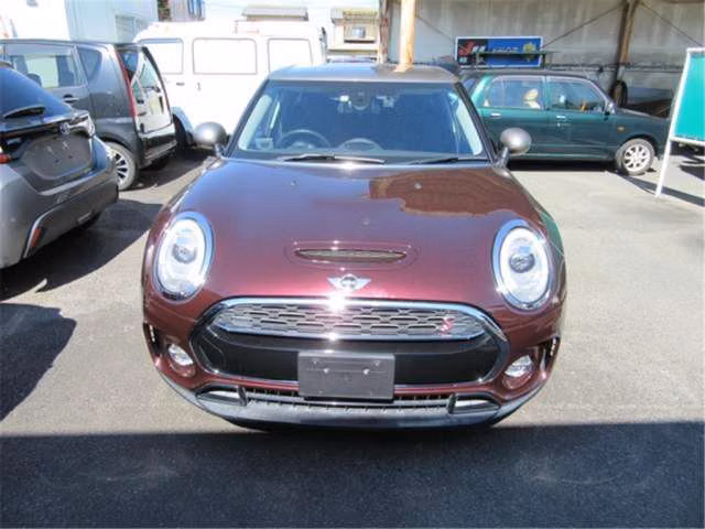 MINI CLUBMAN