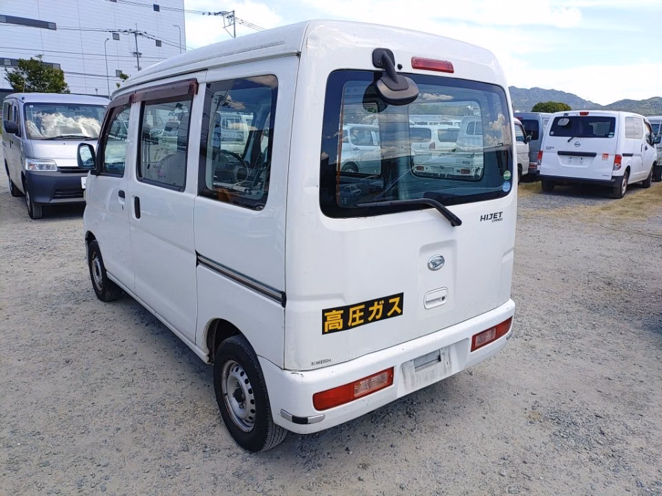 DAIHATSU HIJET