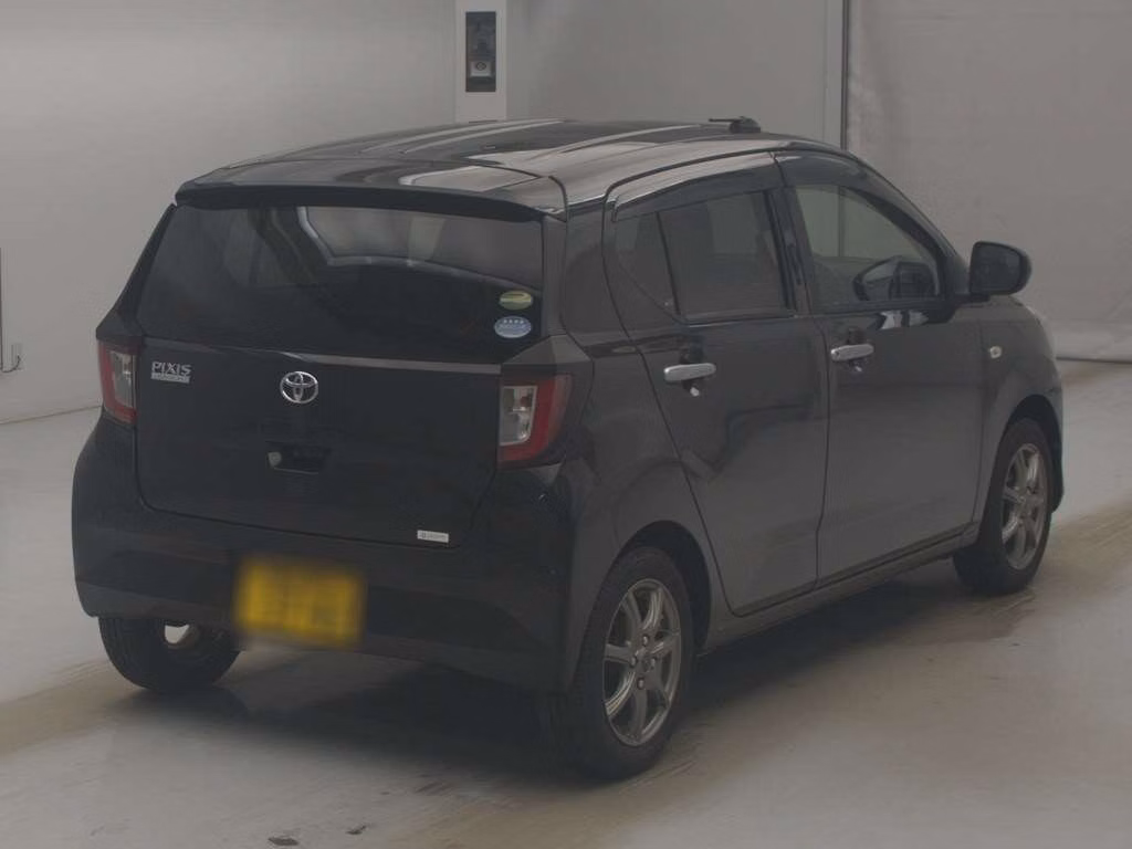TOYOTA PIXIS EPOCH