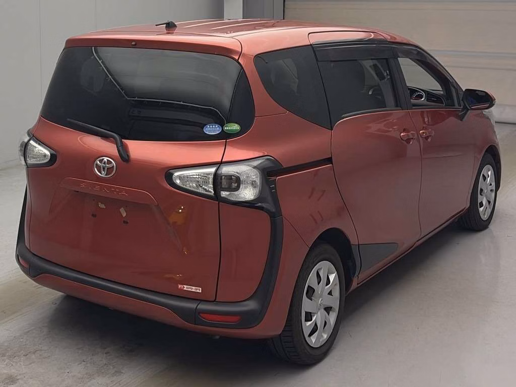 TOYOTA SIENTA
