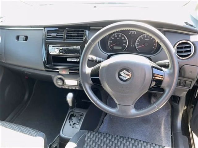 SUZUKI CERVO