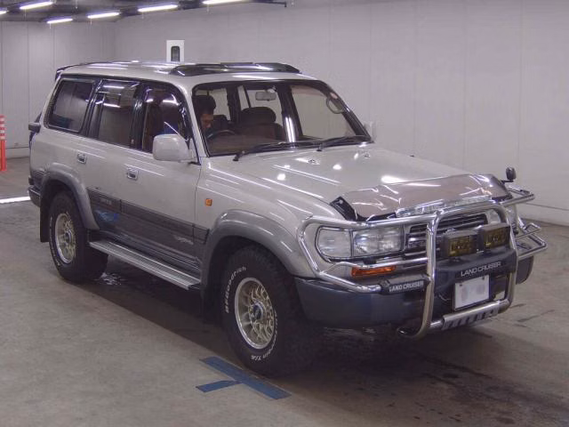 TOYOTA LAND CRUISER