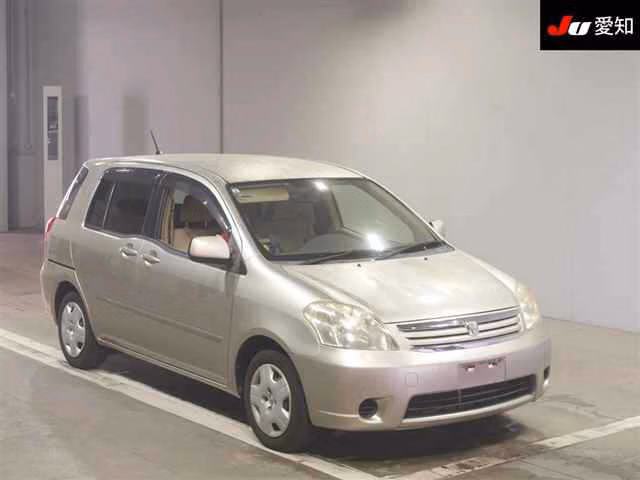 TOYOTA RAUM
