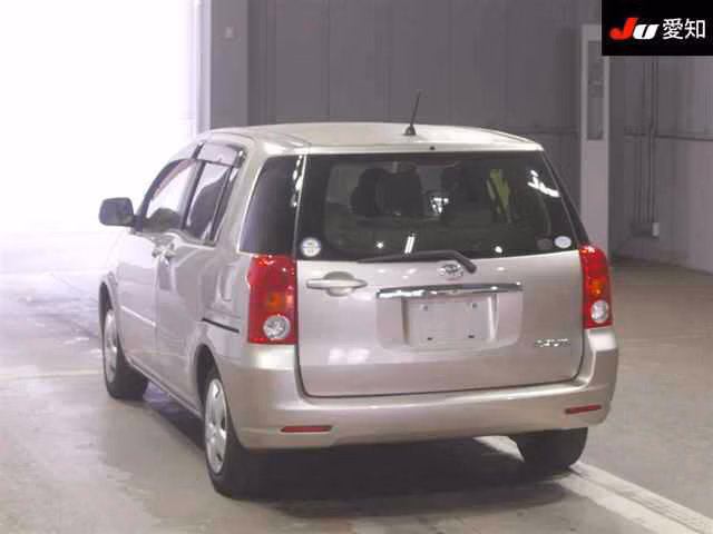 TOYOTA RAUM