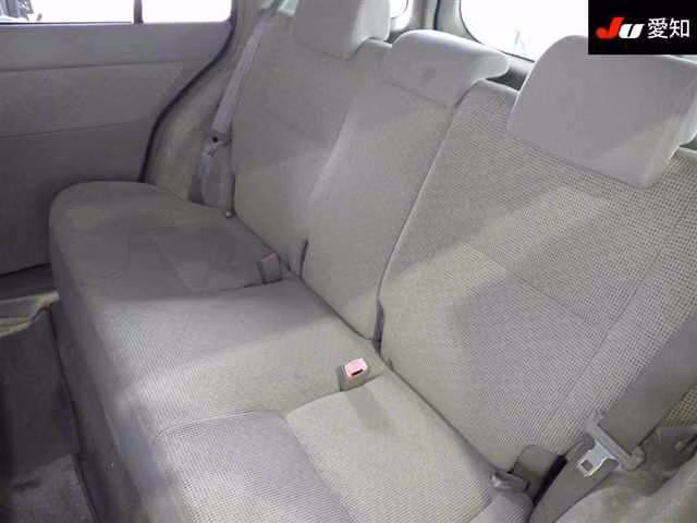 TOYOTA RAUM