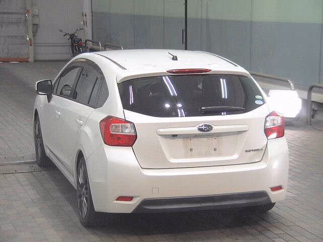 SUBARU IMPREZA