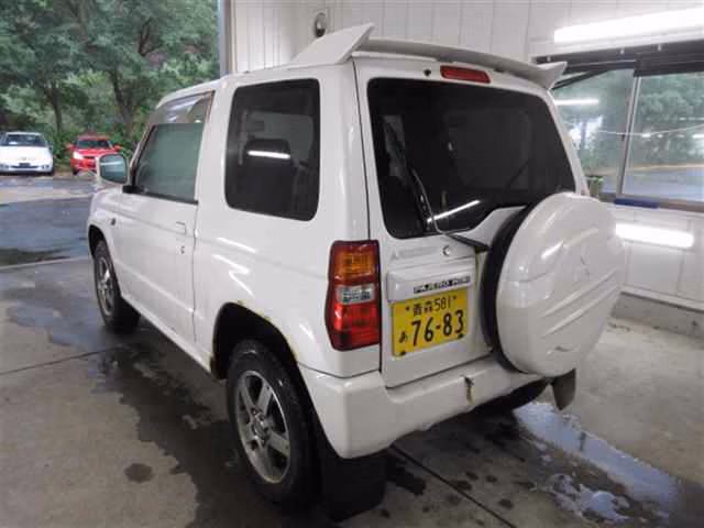MITSUBISHI PAJERO MINI