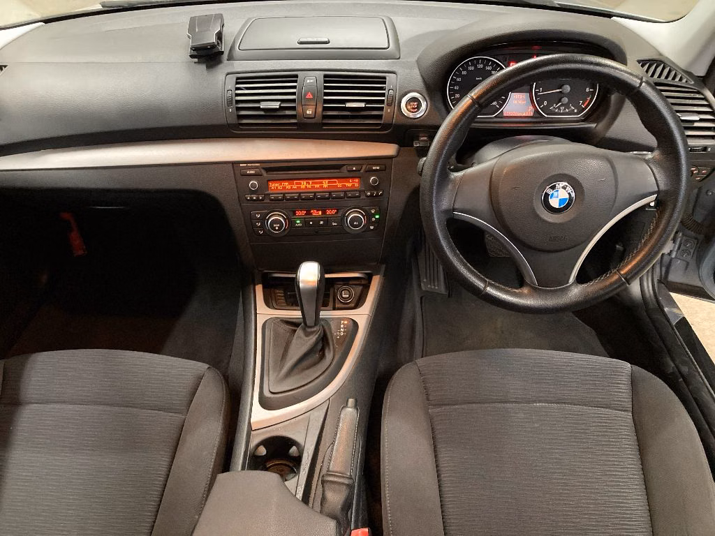 BMW 1-SERIES