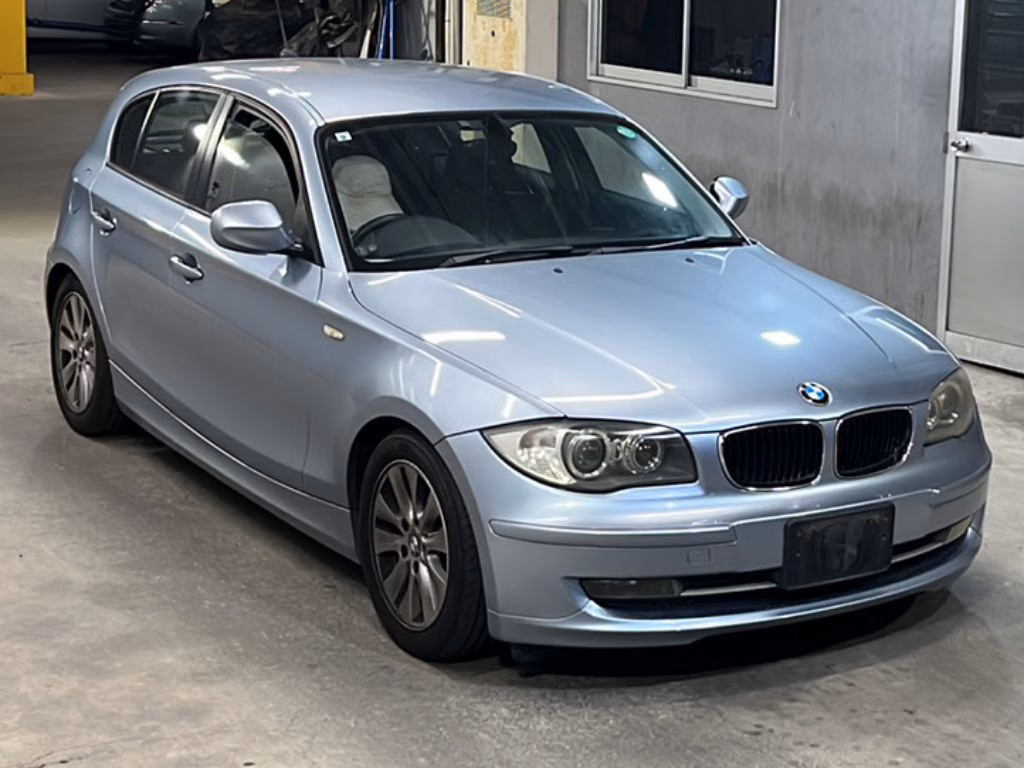 BMW 1-SERIES