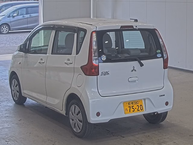 MITSUBISHI EK WAGON