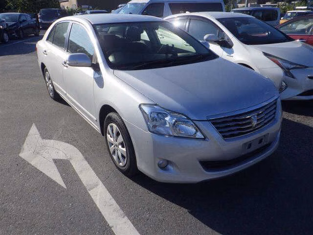 TOYOTA PREMIO