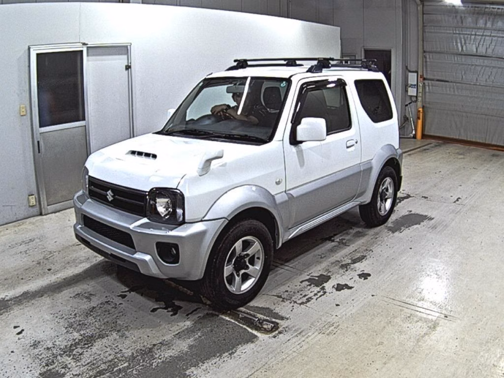 SUZUKI JIMNY SIERRA