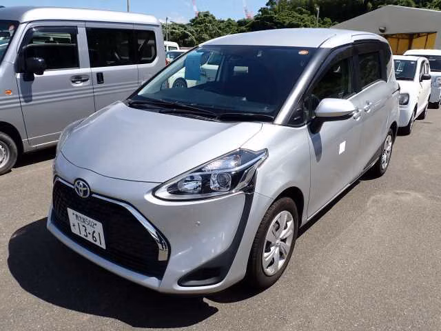 TOYOTA SIENTA