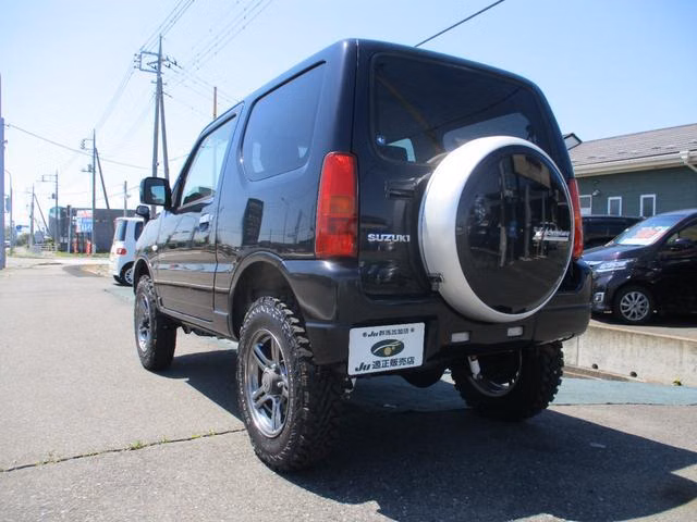 SUZUKI JIMNY