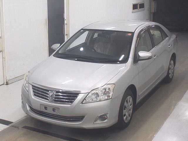 TOYOTA PREMIO