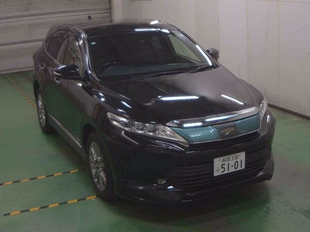 TOYOTA HARRIER