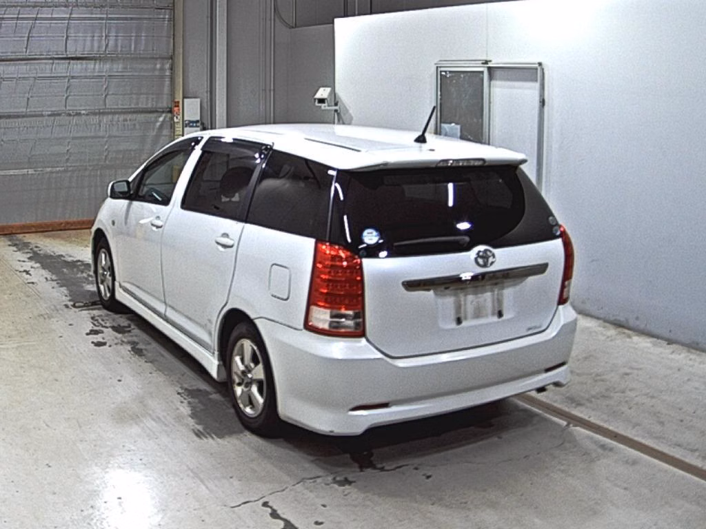 TOYOTA WISH
