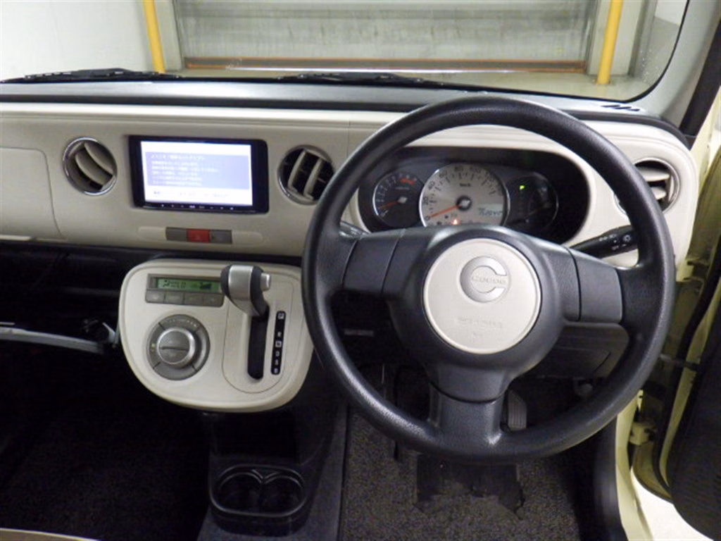 DAIHATSU MIRA COCOA
