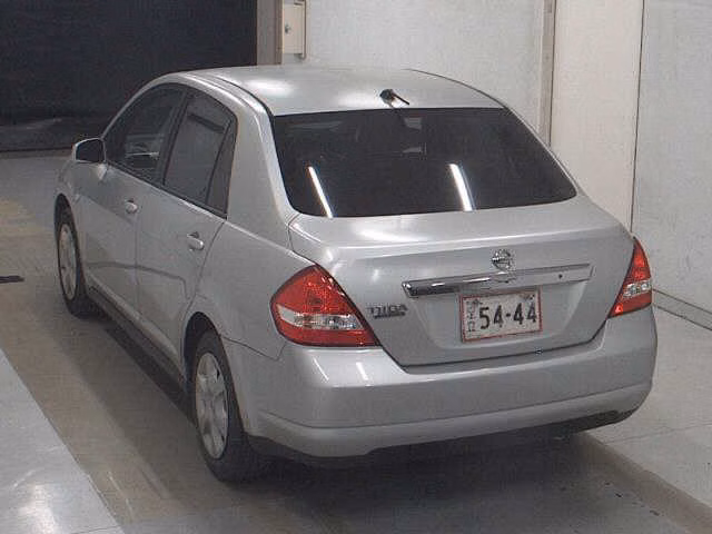 NISSAN TIIDA LATIO