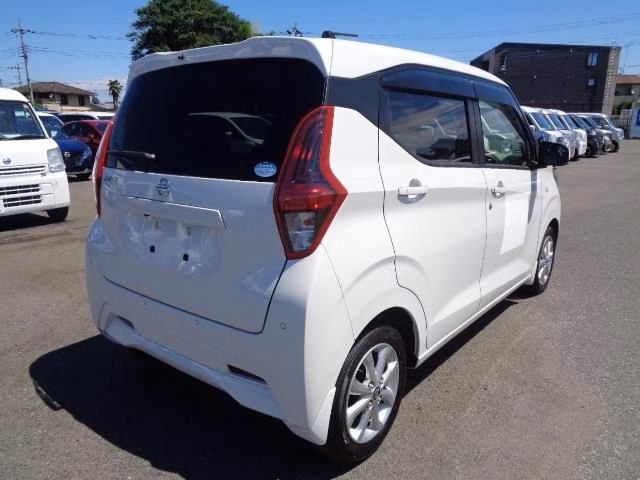 NISSAN DAYZ
