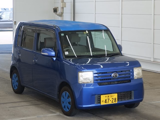 DAIHATSU MOVE CONTE
