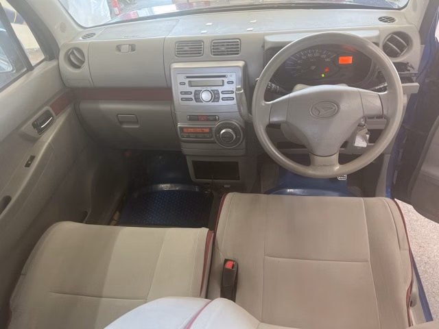 DAIHATSU MOVE CONTE