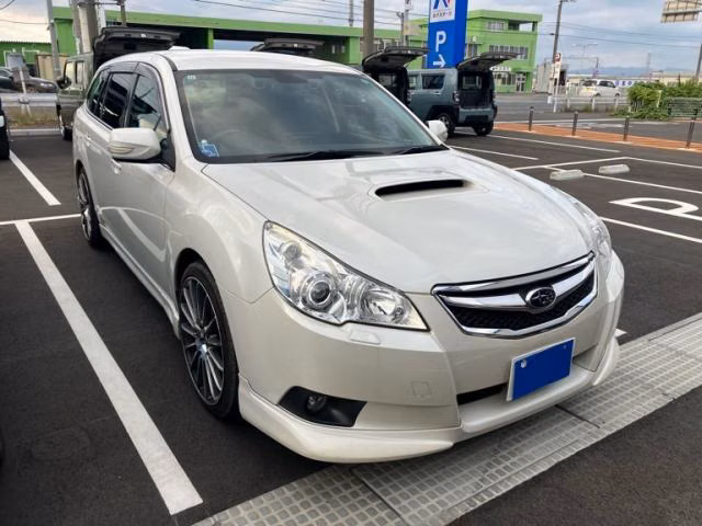 SUBARU LEGACY