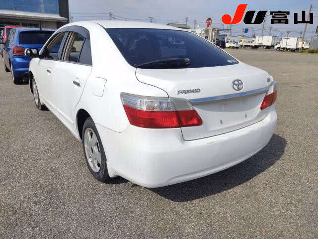TOYOTA PREMIO