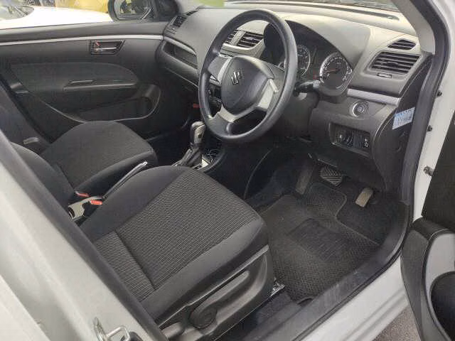 SUZUKI SWIFT