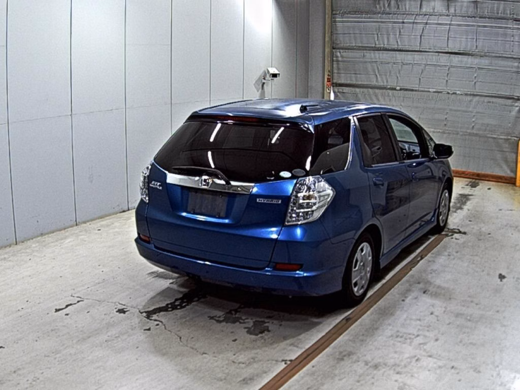 HONDA FIT SHUTTLE