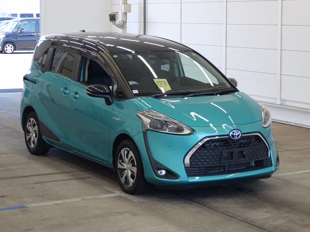 TOYOTA SIENTA