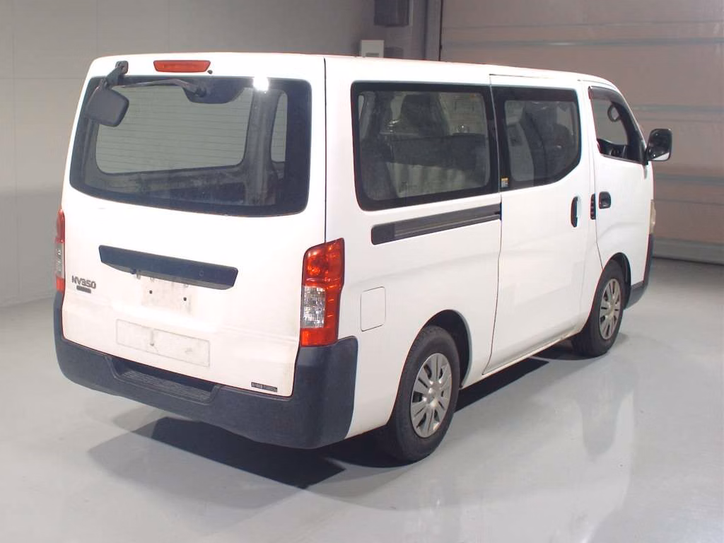 NISSAN NV350 CARAVAN
