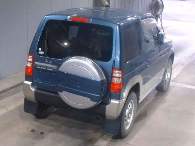 MITSUBISHI PAJERO MINI
