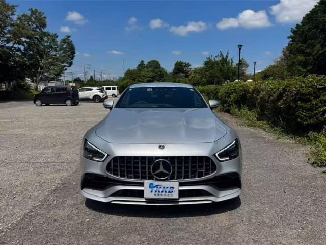 MERCEDES-BENZ AMG GT