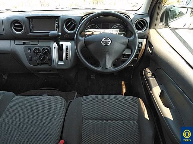 NISSAN NV350 CARAVAN