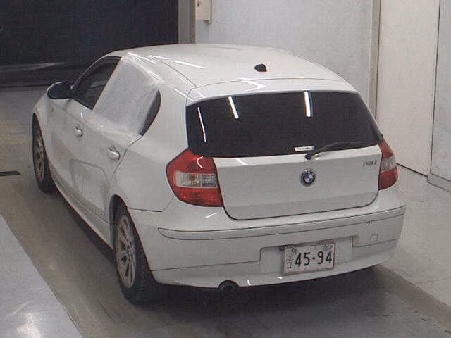 BMW 1-SERIES