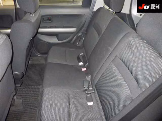 TOYOTA IST